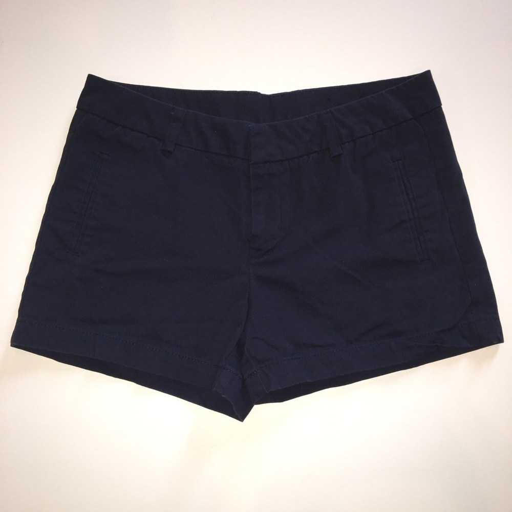Women’s navy twill shorts